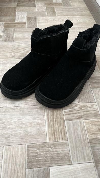 Новые зимние сапоги