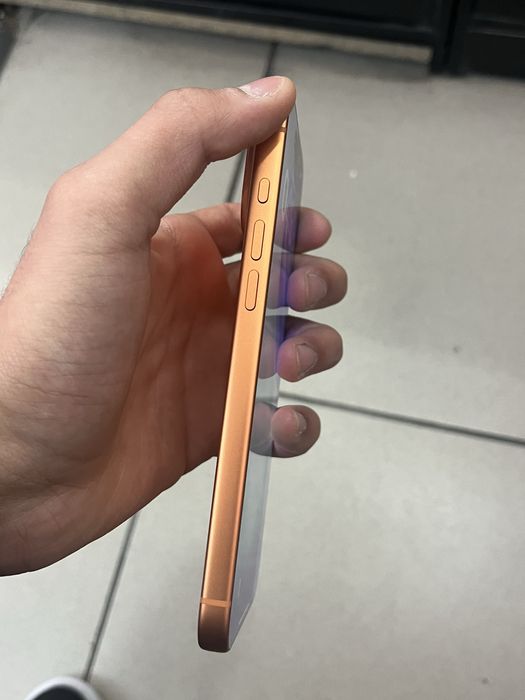 Продам Iphone 17 Pro Max 256gb E-sim