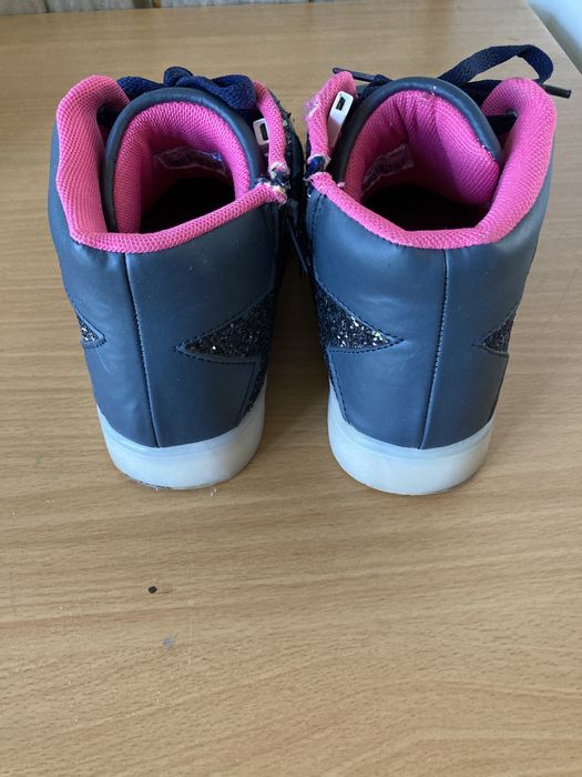 Ботинки для девочки