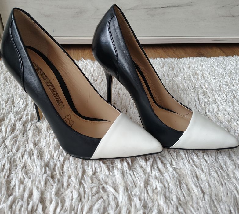 Pantofi cu toc Buffalo