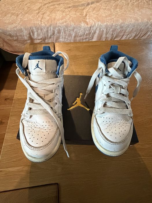 Air jordan nike clarks geox adidas marime 29 30