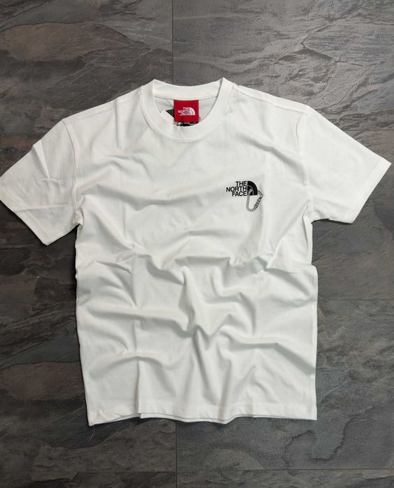 Премиум мъжки тениски KARL LAGERFELD | Топ качество на отлична цена