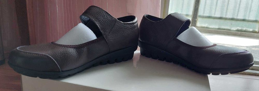 Дамски обувки от естествена кожа