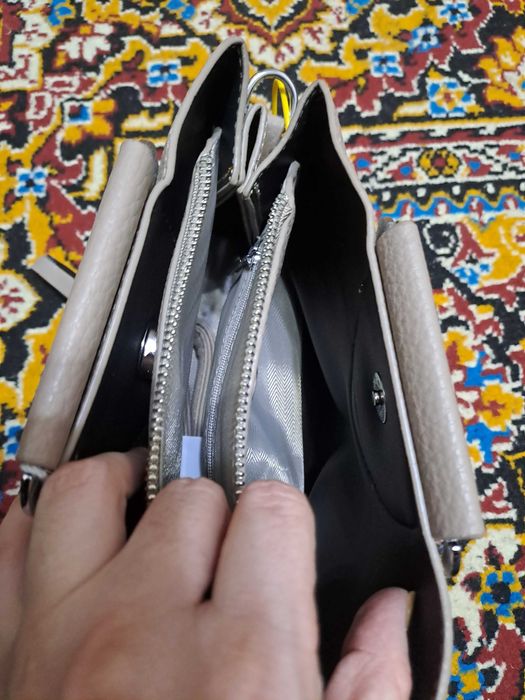 Новая фирменная сумочка