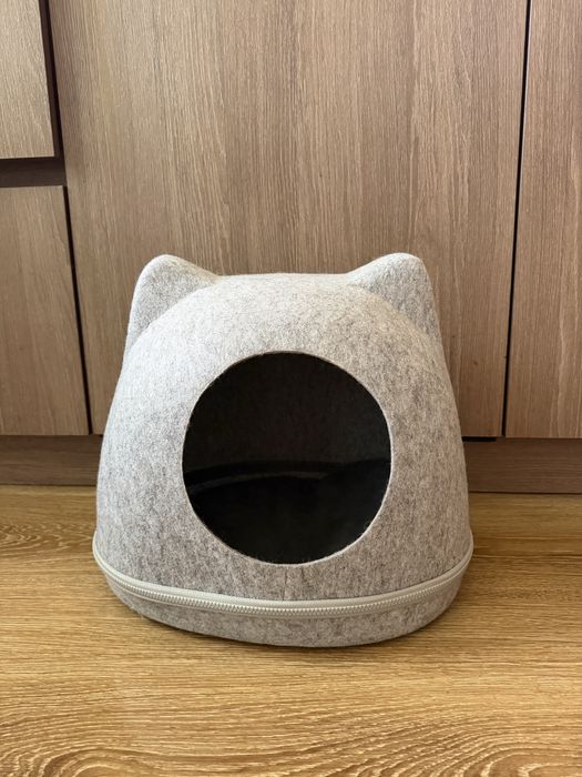 Лежанка домик для кошки