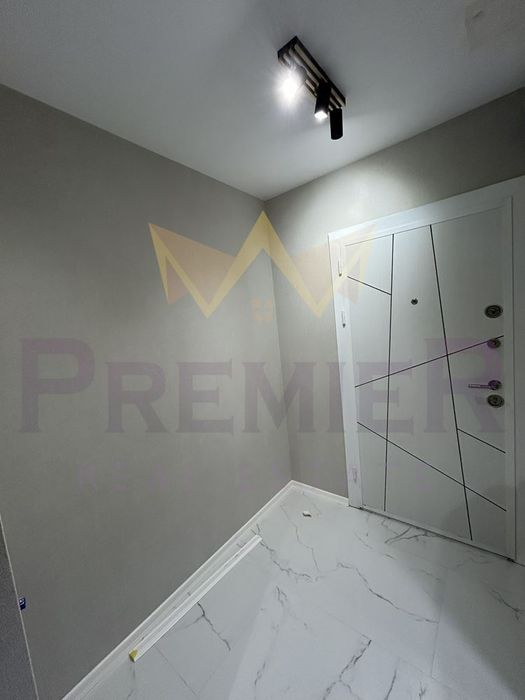 Продава се Тристаен апартамент в Варна, Възраждане 2 - 80 кв.м за 1052 €/кв.м - Снимка #4