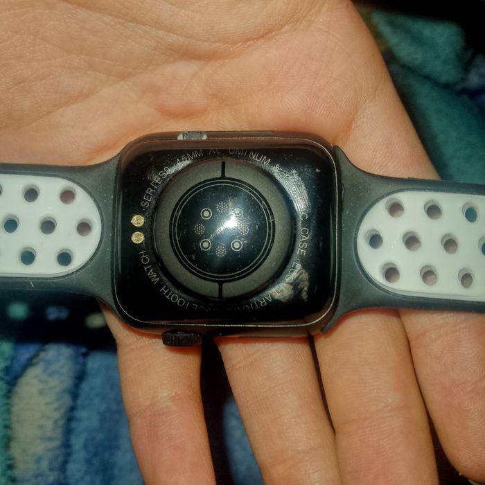 Сағат сатам за срочна