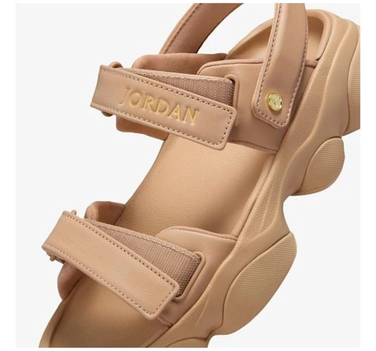 Сандали Jordan новые