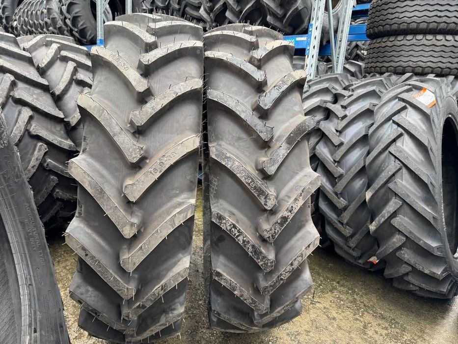 Cauciucuri pentru tractor spate 16.9-38 cu 20 pliuri PANTHER