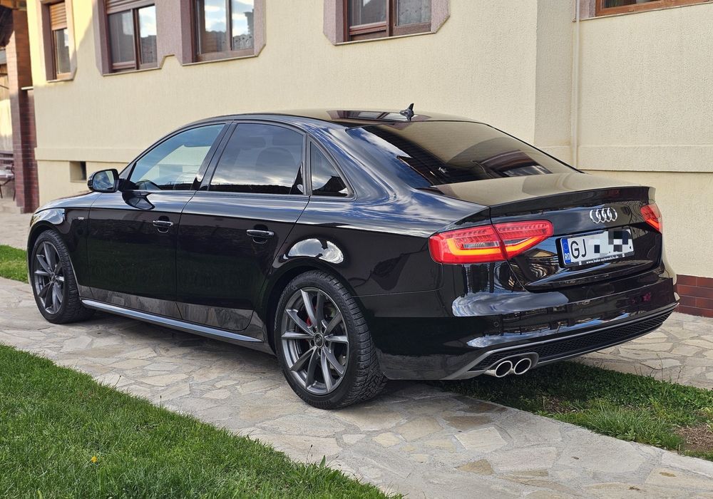 Audi A4 b8.5  3x sline /2.0 TDI 177 cp/ Led/Cutie automata