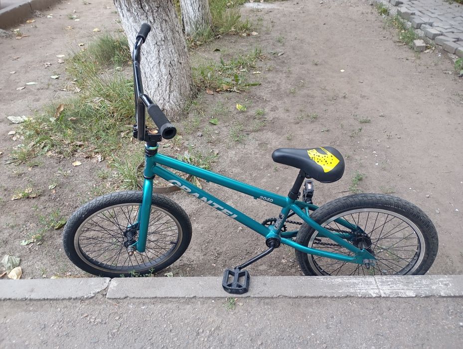 Продам бмх в очень хорошем состоянии