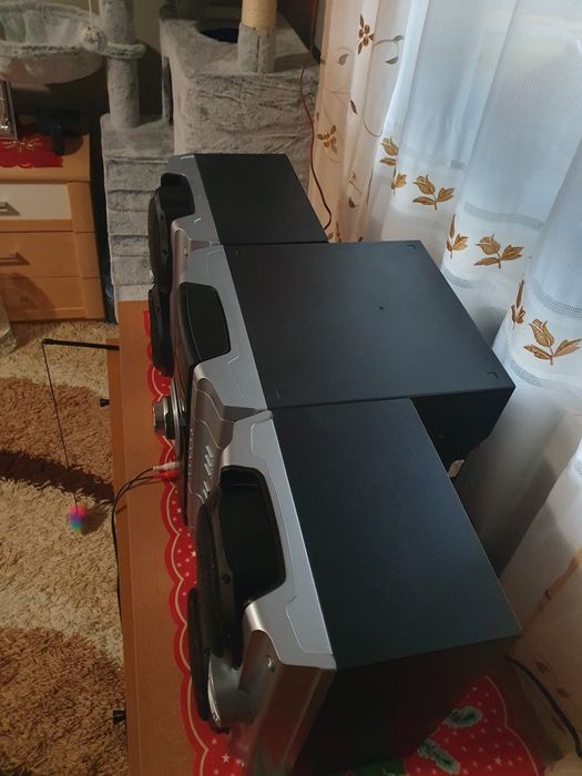 Se vinde Combină Sony HCD-RG222+Telecomandă 
Radio funcțional 
Casetel