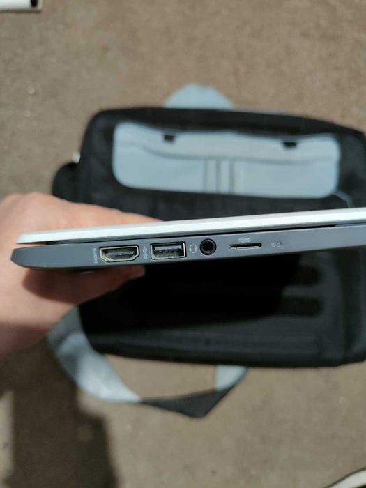 HP Chromebook 14-x006na fara incarcator/ bateria nu tine