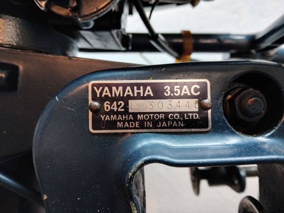 Yamaha 3.5AC двигател за лодка, извънбордови двигател