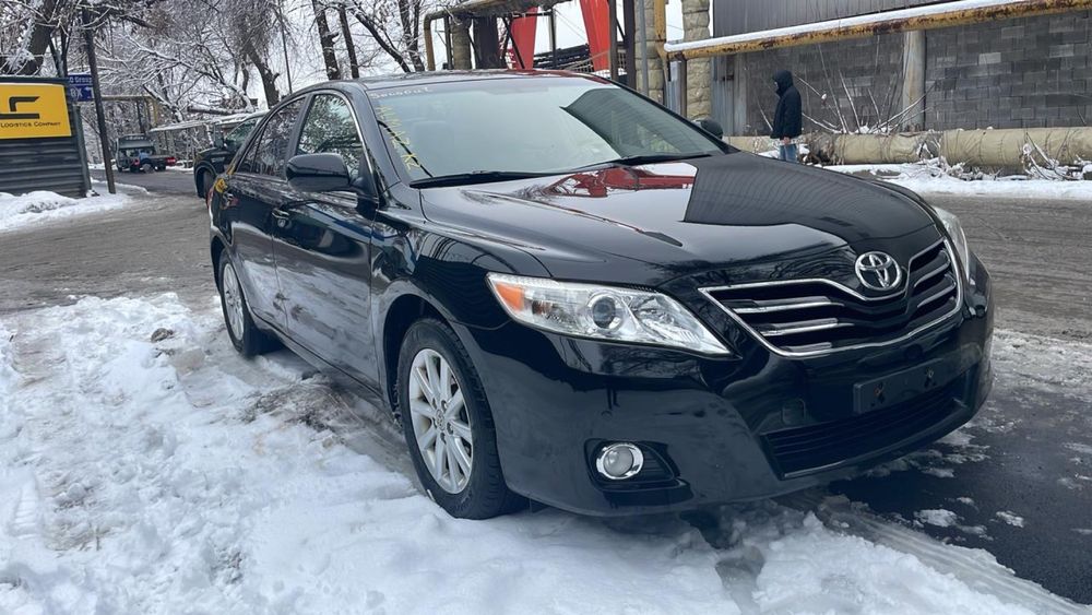 Шина 215/60/16 на камри