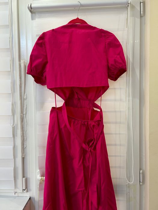 Рокля Stradivarius … М