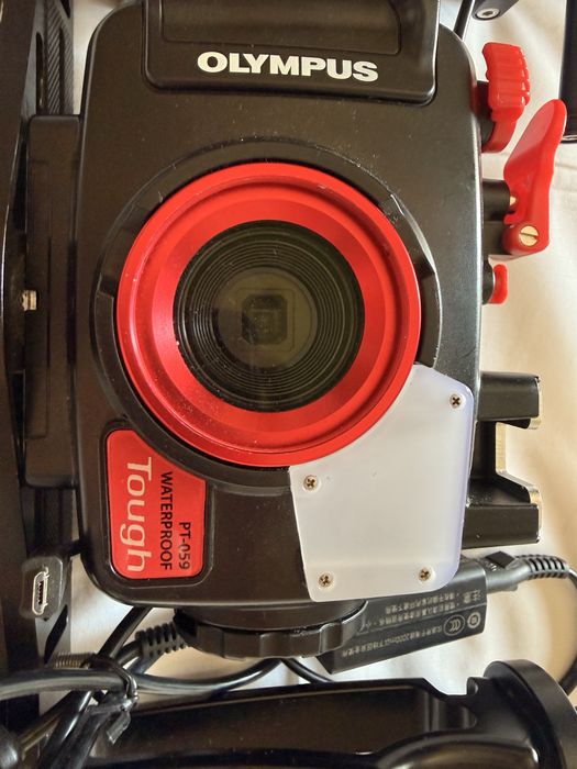 Olympus Tough TG-6 PT-059 Waterproof