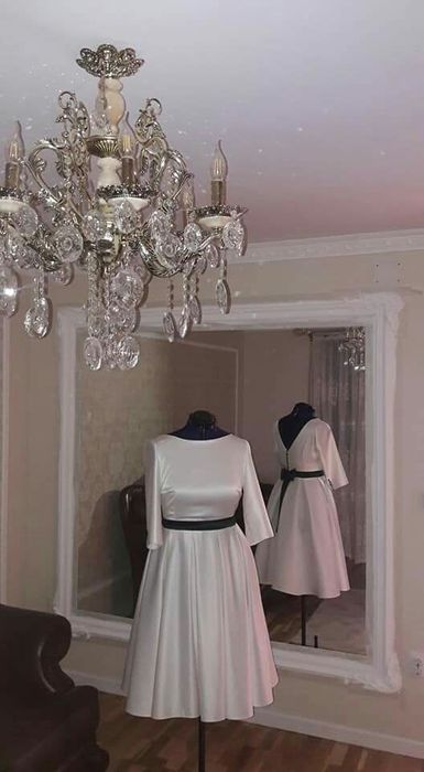 Rochie midi, ivoire, tafta, facuta pe comanda