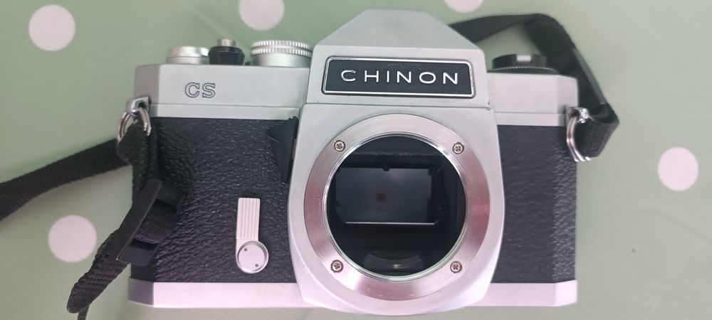 Фотоапарат CHINON CS. По договаряне.