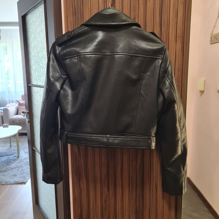 Яке от изкуствена кожа