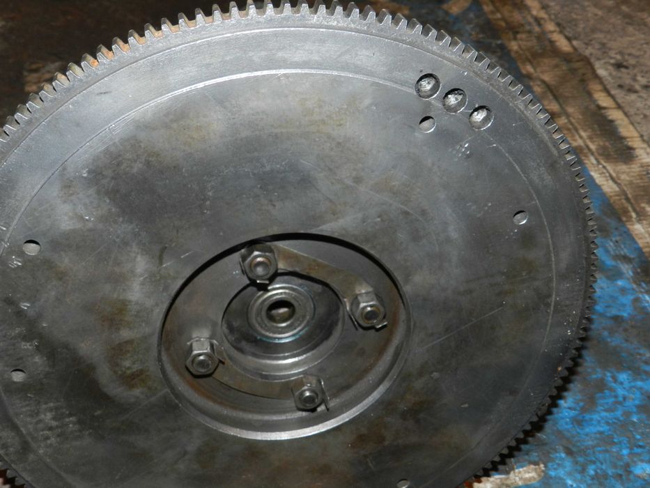 Коленвал на Газель б/у.