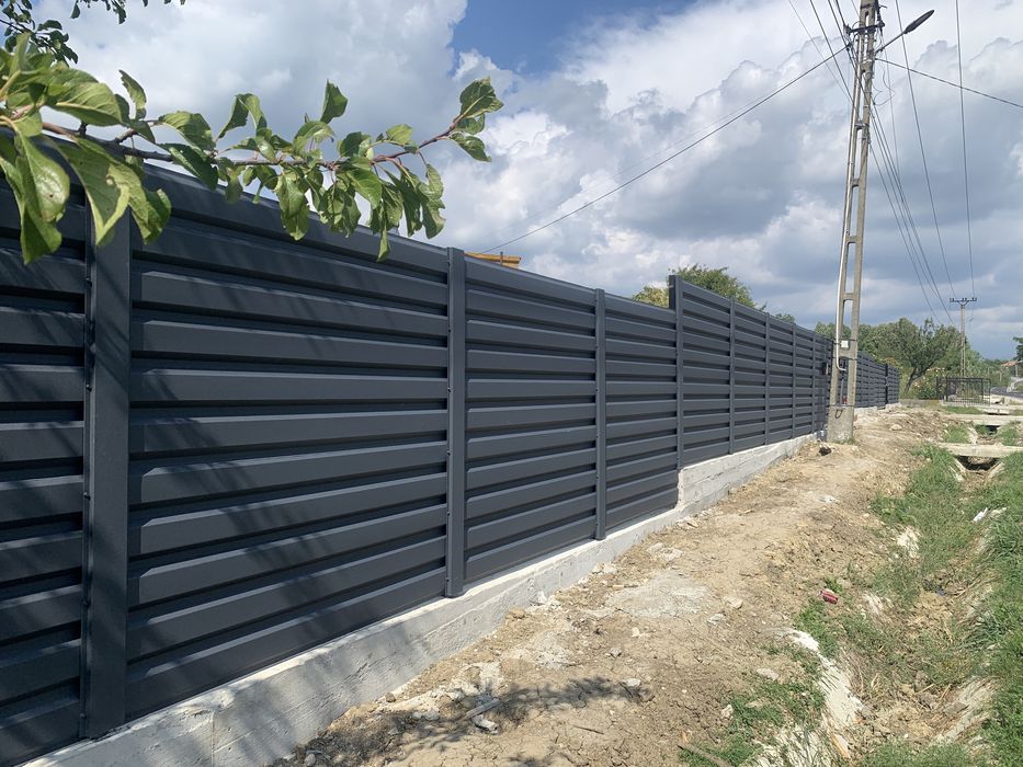 Tabla cutata T35 – alegere ideala pentru gard modern