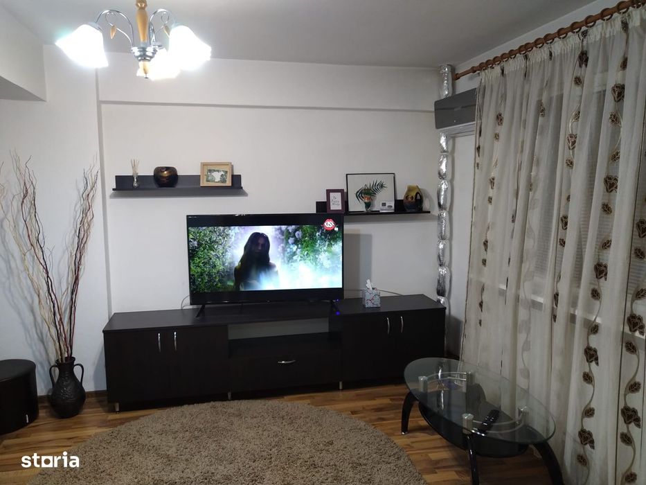 Apartament 3 camere ultracentral-Hotel Ramada,mobilat,utilat,CT,AC.