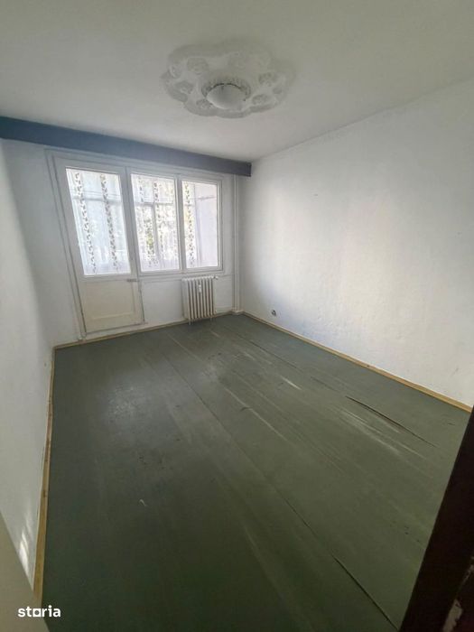 Apartament 3 camere, Narcisa