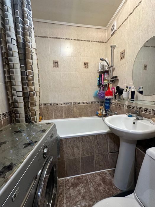 Продам 2 комнатную квартиру