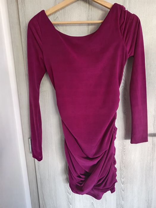 Рокля Guess размер XS