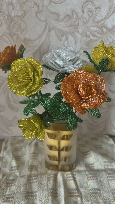 Цветы из бисера ручная работа