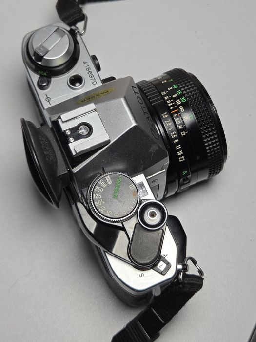 Canon AE-1 program (foto vintage)
