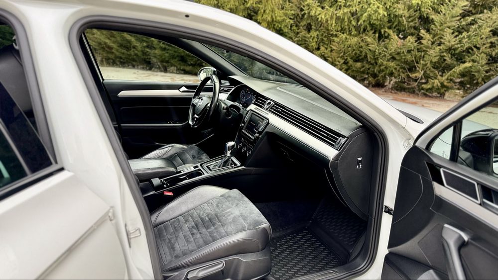 Volkswagen Passat//B8//GTE//AN 2016//Plug-in Hybrid PANORAMIC