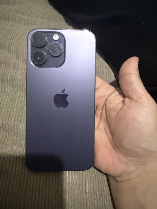 Продам айфон 14 про макс 256
