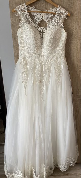 Rochie de mireasa ivory