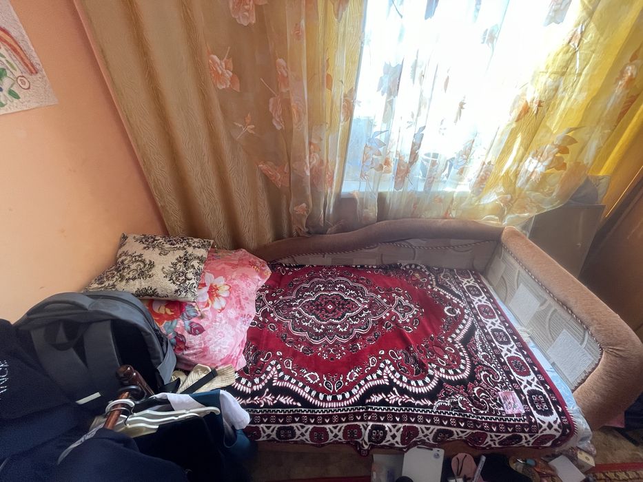 гарнитур с диваном в подарок