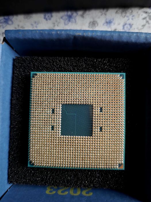 Procesor AMD Ryzen 5 pro 5655G,cu grafică inclusă,nou