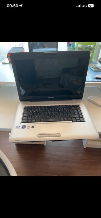 Laptop     Super ieftin !!!