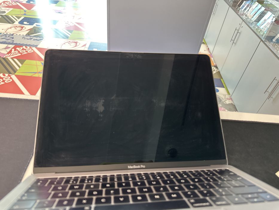 Apple MacBook Pro 13” 2017 128GB i5 2.3 GHz 8GB 128GB ID-XXL9948