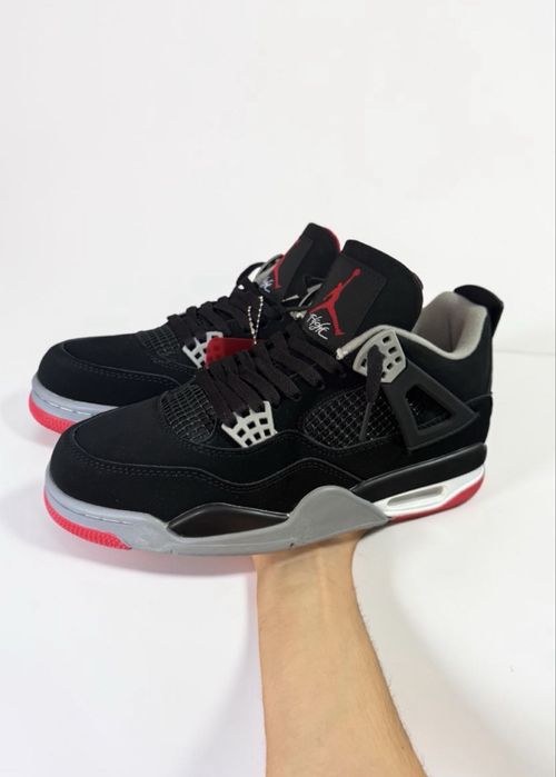Nike Air Jordan 4 Black Cement Bred Mărimea 41 Noi în Cutie