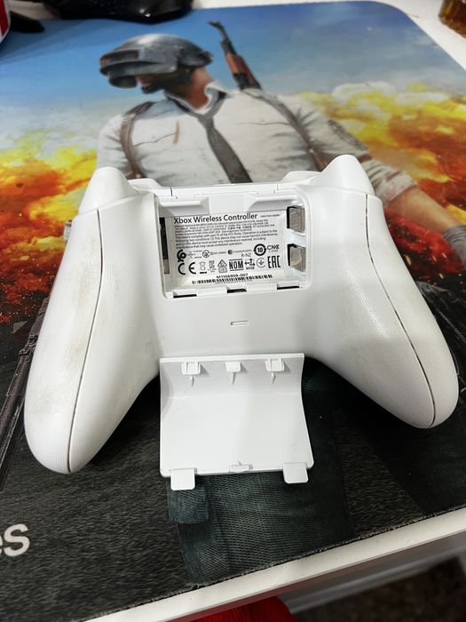 Xbox Series S cu maneta