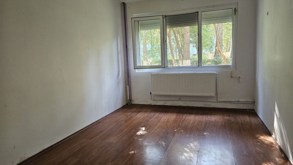 Apartament de vânzare în Brașov – zona Gemenii, Str. Zizinului | 2 camere, parter, liniște și verdeață