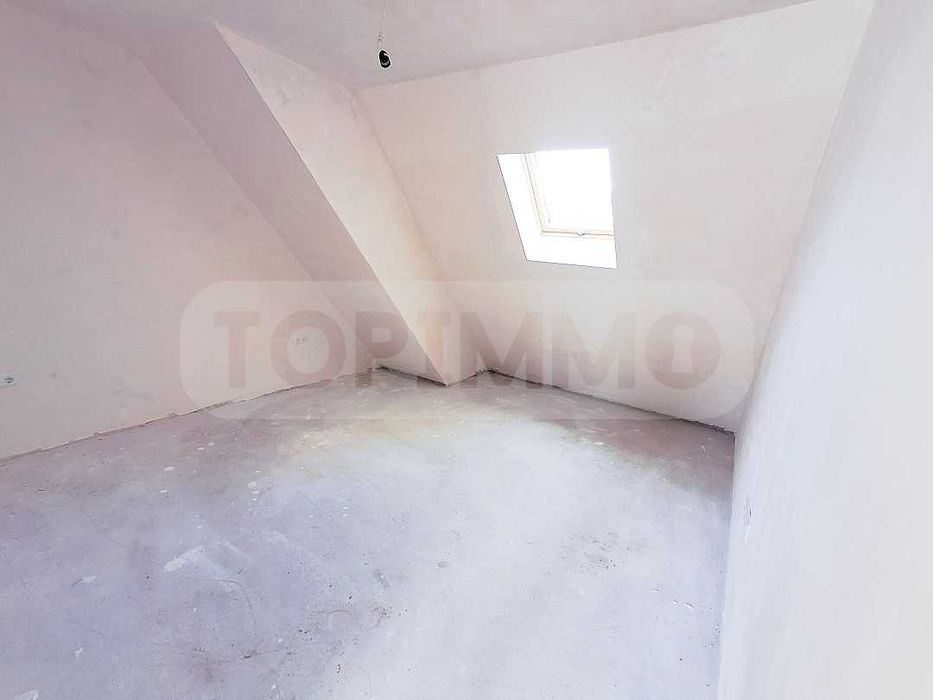 Продава се Четиристаен апартамент в Варна, Колхозен пазар - 137 кв.м за 845 €/кв.м - Снимка #6