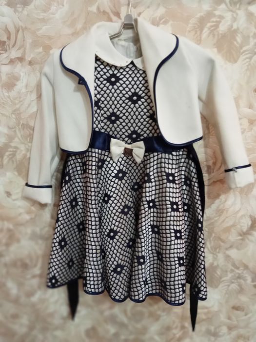 Продам детское платье