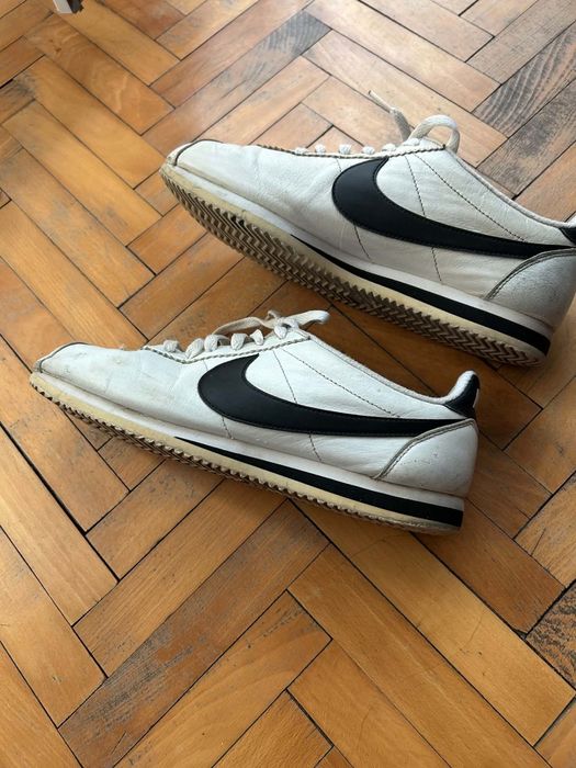 Продавам малко носени маратонки NIKE CORTEZ 44 # За София може и лично предаване