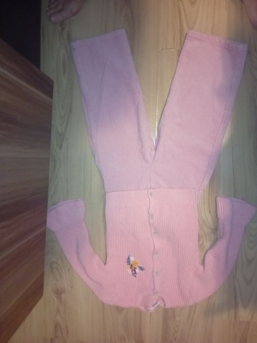 Salopeta  ,cardigan si bluza pentru fetite