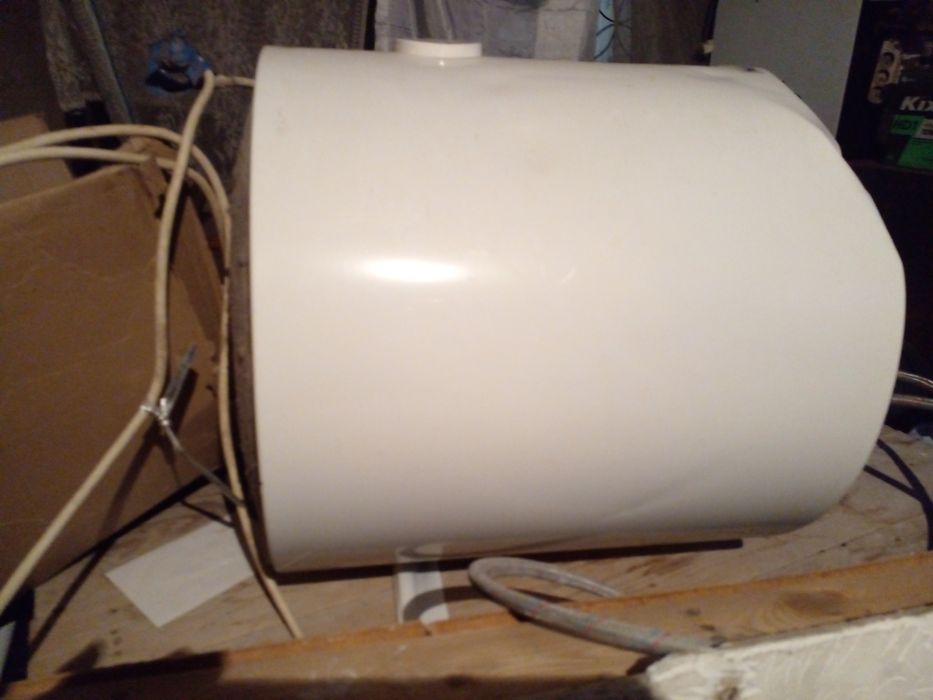 Бойлер.Раковина.продам. находимся в Каскелене