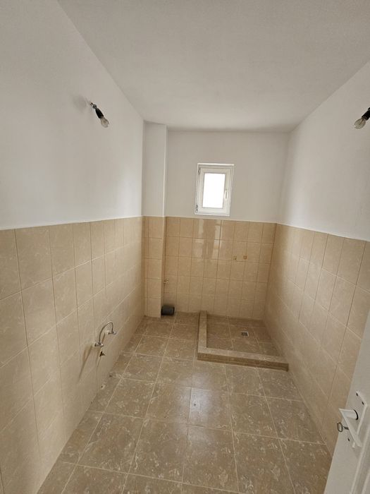 SPATII COMERCIALE– Central, Darmanesti-Bacau, langa piata!