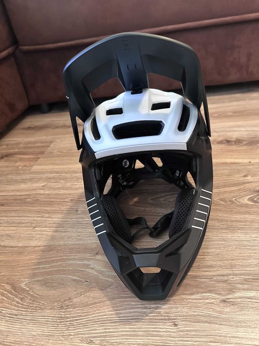 FOX :: Mips :: MTB :: Fox Racing Proframe RS Mash Helm - Black/White :: size S
