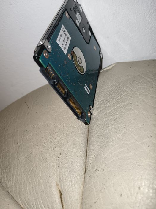 HDD laptop Toshiba 500GB 2.5" SATA – pornește, face zgomot